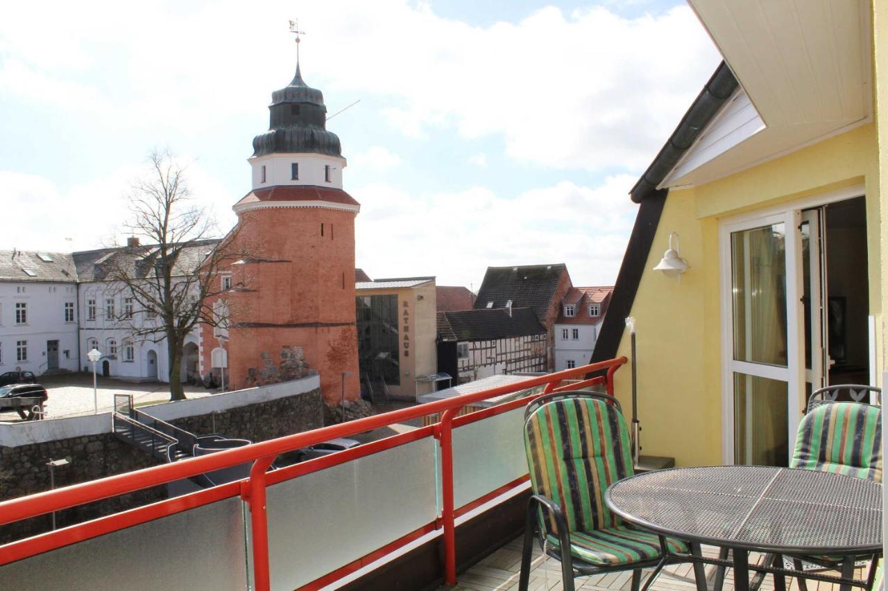 Ferienwohnung Am Schloss Ueckermünde Eksteriør billede